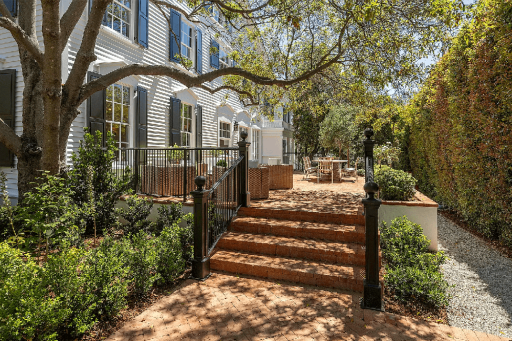 sb-perryliber-santa sb-perryliber-santa